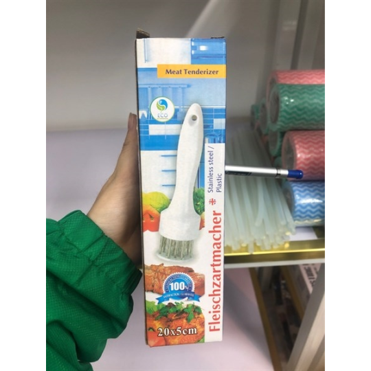 Dụng cụ châm thịt